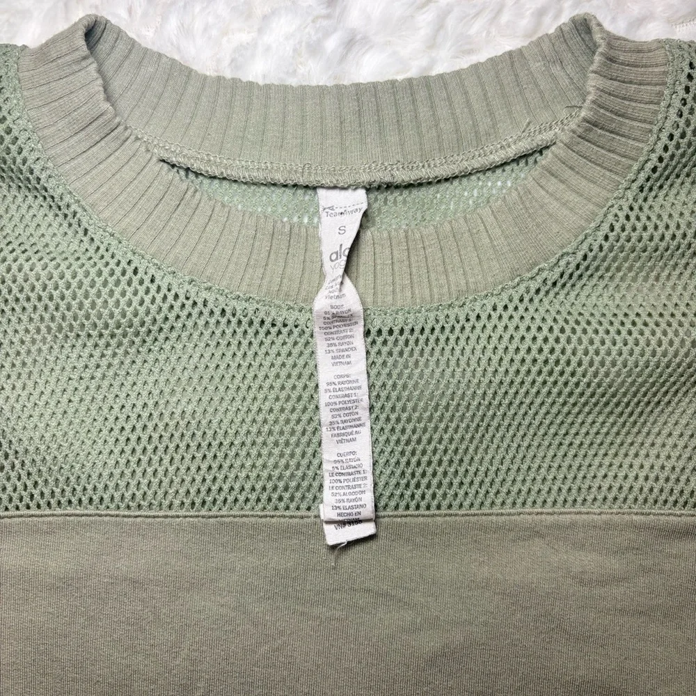ALO Yoga Olive Long Sleeve Top